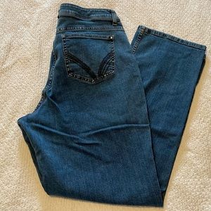 Lee Natural Fit, Just Below the Waist, Jeans size 18 W Medium